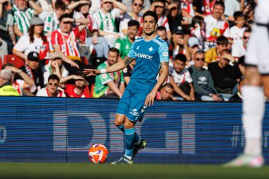  Marc Bartra, Estadio de Vallecas 'ta Rayo Vallecano ve Real Betis Balompie takımları arasında oynanan LaLiga EA SPORTS maçı sırasında görüldü (Maciej Rogowski