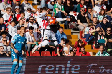 Josep Chavarria, Estadio de Vallecas 'ta Rayo Vallecano ve Real Betis Balompie (Maciej Rogowski) takımları arasında LaLiga EA SPORTS maçı sırasında görüldü.