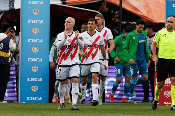 Isi Palazon, Estadio de Vallecas 'ta Rayo Vallecano ve Real Betis Balompie takımları arasında oynanan LaLiga EA SPORTS maçı sırasında görüldü (Maciej Rogowski