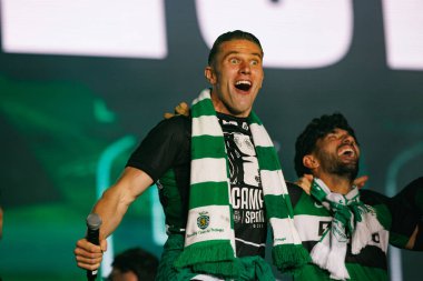 Viktor Gyokeres ve Ricardo Esgaio, Marques de Pombal 'da (Maciej Rogowski) ünvan kazandıktan sonra Sportif CP kutlamaları sırasında görüldü.)