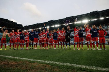 Rayo oyuncuları LaLiga EA SPORTS maçında RC Celta de Vigo ve Rayo Vallecano (Maciej Rogowski)