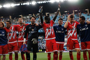 Rayo oyuncuları LaLiga EA SPORTS maçında RC Celta de Vigo ve Rayo Vallecano (Maciej Rogowski)