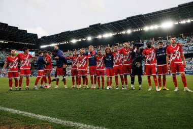 Rayo oyuncuları LaLiga EA SPORTS maçında RC Celta de Vigo ve Rayo Vallecano (Maciej Rogowski)