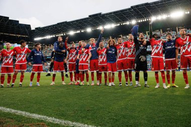 Rayo oyuncuları LaLiga EA SPORTS maçında RC Celta de Vigo ve Rayo Vallecano (Maciej Rogowski)