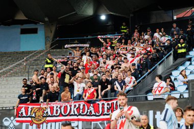 Rayo taraftarları LaLiga EA SPORTS maçında RC Celta de Vigo ve Rayo Vallecano (Maciej Rogowski)