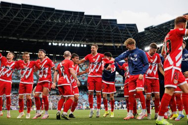 Rayo oyuncuları LaLiga EA SPORTS maçında RC Celta de Vigo ve Rayo Vallecano (Maciej Rogowski)