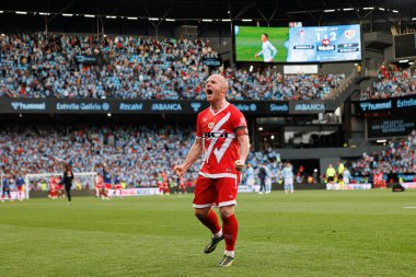 LaLiga EA SPORTS maçı sırasında RC Celta de Vigo ve Rayo Vallecano (Maciej Rogowski) takımları arasında görülen Isi Palazon)