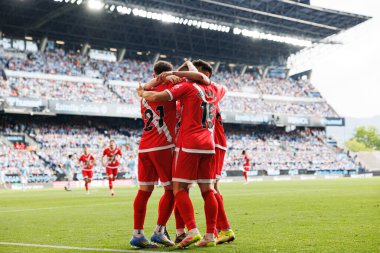 Rayo oyuncuları, LaLiga EA SPORTS maçında RC Celta de Vigo ve Rayo Vallecano (Maciej Rogowski)