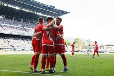RC Celta de Vigo ve Rayo Vallecano (Maciej Rogowski) takımları arasında oynanan LaLiga EA Spor karşılaşmasında Rayo 'nun oyuncuları Isi Palazon' dan gol üstüne gol atarken görüldü.)