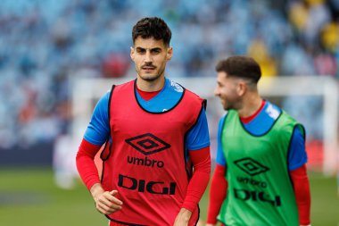 Oscar Valentin, LaLiga EA SPORTS maçı sırasında RC Celta de Vigo ve Rayo Vallecano (Maciej Rogowski) takımları arasında görüldü.)