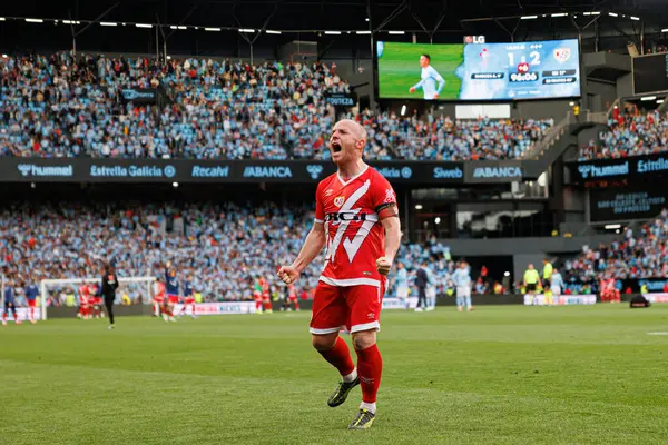 LaLiga EA SPORTS maçı sırasında RC Celta de Vigo ve Rayo Vallecano (Maciej Rogowski) takımları arasında görülen Isi Palazon)