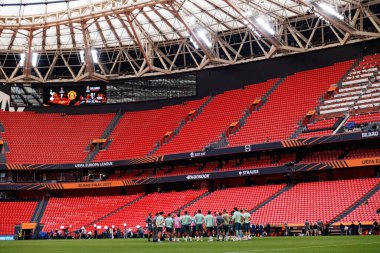Tottenham oyuncuları UEFA Avrupa Ligi Finali 'nden önce Tottenham Hotspur FC' nin resmi eğitim oturumunda görüldü (Maciej Rogowski)