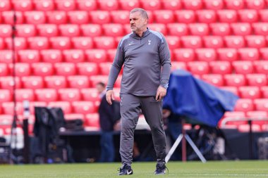 Ange Postecoglou, UEFA Avrupa Ligi Finali 'nden önce Tottenham Hotspur FC' nin resmi eğitim oturumunda görüldü (Maciej Rogowski)