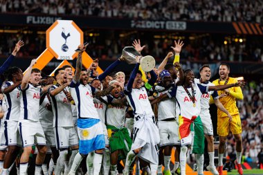 Tottenham takımı UEFA Avrupa Ligi 2025 final maçında Tottenham Hotspur FC ve Manchester United FC (Maciej Rogowski)