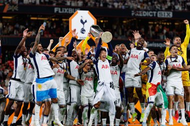 Tottenham takımı UEFA Avrupa Ligi 2025 final maçında Tottenham Hotspur FC ve Manchester United FC (Maciej Rogowski)