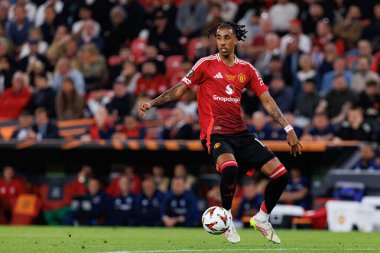 Leny Yoro, UEFA Avrupa Ligi 2025 final maçında Tottenham Hotspur FC ve Manchester United FC (Maciej Rogowski)