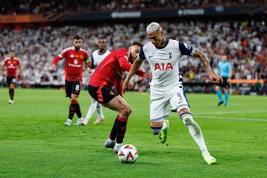 Noussair Mazraoui ve Richarlison, UEFA Avrupa Ligi 2025 final maçında Tottenham Hotspur FC ve Manchester United FC (Maciej Rogowski)