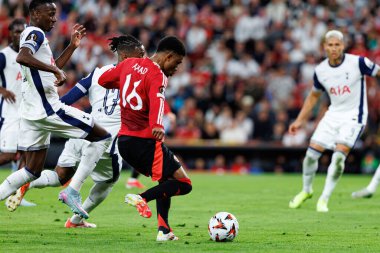 Amad Diallo ve Destiny UEFA Avrupa Ligi 2025 final maçında Tottenham Hotspur FC ile Manchester United FC (Maciej Rogowski)