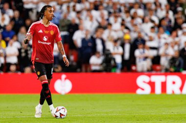 Leny Yoro, UEFA Avrupa Ligi 2025 final maçında Tottenham Hotspur FC ve Manchester United FC (Maciej Rogowski)