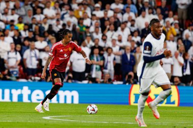 Leny Yoro, UEFA Avrupa Ligi 2025 final maçında Tottenham Hotspur FC ve Manchester United FC (Maciej Rogowski)