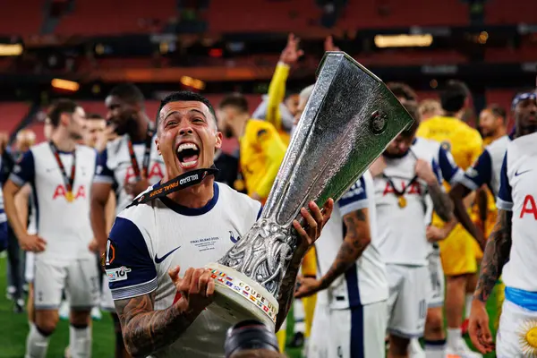 Pedro Porro, UEFA Avrupa Ligi 2025 final maçında Tottenham Hotspur FC ve Manchester United FC (Maciej Rogowski)