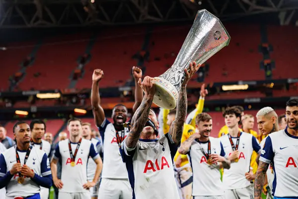 Pedro Porro, UEFA Avrupa Ligi 2025 final maçında Tottenham Hotspur FC ve Manchester United FC (Maciej Rogowski)