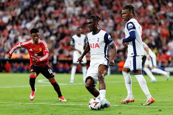 Yves Bissuma, UEFA Avrupa Ligi 2025 final maçında Tottenham Hotspur FC ve Manchester United FC (Maciej Rogowski)