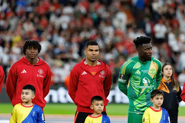 Patrick Dorgu, Casemiro ve Andre Onana UEFA Avrupa Ligi 2025 final maçında Tottenham Hotspur FC ve Manchester United FC (Maciej Rogowski)