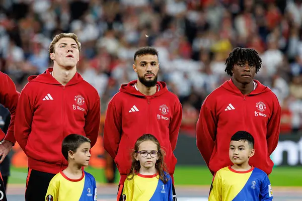 Rasmus Hojlund, Noussair Mazraoui ve Patrick Dorgu UEFA Avrupa Ligi 2025 final maçında Tottenham Hotspur FC ve Manchester United FC (Maciej Rogowski)