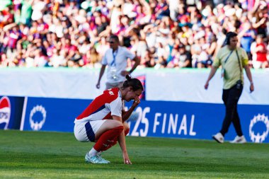 Lotte Wubben-Moy, UEFA Şampiyonlar Ligi 2025 final maçında Estadio Jose Alvalade 'de Arsenal FC ve FC Barcelona arasında görüldü.)