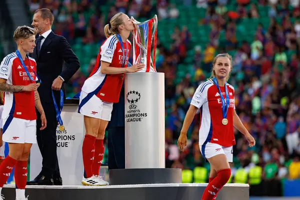 Amanda Ilestedt UEFA Kadınlar Şampiyonlar Ligi 2025 final maçında Estadio Jose Alvalade 'de Arsenal FC ve FC Barcelona arasında görüldü (Maciej Rogowski)