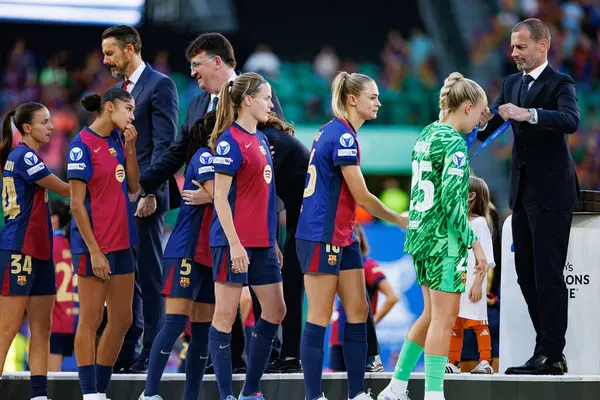 FC Barcelona 'nın oyuncuları UEFA Kadınlar Şampiyonlar Ligi 2025 final maçında Estadio Jose Alvalade' de Arsenal FC Barcelona (Maciej Rogowski)