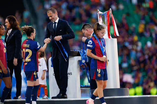 FC Barcelona 'nın oyuncuları UEFA Kadınlar Şampiyonlar Ligi 2025 final maçında Estadio Jose Alvalade' de Arsenal FC Barcelona (Maciej Rogowski)