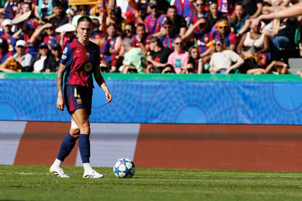 Maria Leon UEFA Şampiyonlar Ligi 2025 final maçında Estadio Jose Alvalade 'de Arsenal FC ve FC Barcelona arasında görüldü (Maciej Rogowski)