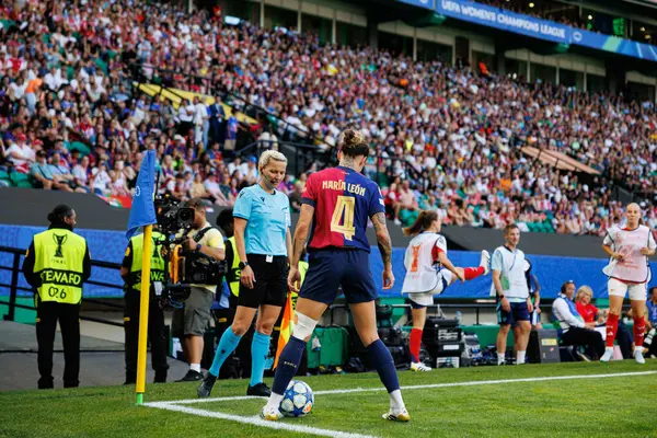 Maria Leon UEFA Şampiyonlar Ligi 2025 final maçında Estadio Jose Alvalade 'de Arsenal FC ve FC Barcelona arasında görüldü (Maciej Rogowski)