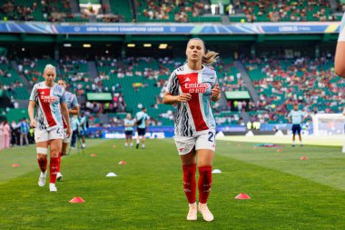 Victoria Pelova UEFA Şampiyonlar Ligi 2025 final maçında Estadio Jose Alvalade 'de Arsenal FC ve FC Barcelona arasında görüldü.)