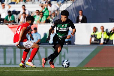 Tomas Araujo ve Pedro Goncalf Taca de Portugal 2025 final maçında SL Benfica ve Sporting CP (Maciej Rogowski)