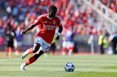 Bruma, SL Benfica ve Sporting CP (Maciej Rogowski) takımları arasında oynanan Taca de Portugal 2025 final maçında görüldü.)