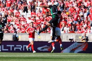 Jeremiah St. Juste ve Vangelis Pavlidis, Taca de Portugal 2025 final maçında SL Benfica ve Sporting CP (Maciej Rogowski)