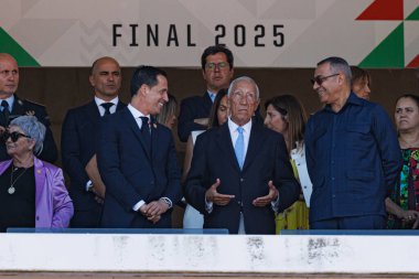 Pedro Proenca ve Marcelo Rebelo de Sousa, Taca de Portugal 2025 final maçında SL Benfica ve Sporting CP (Maciej Rogowski)