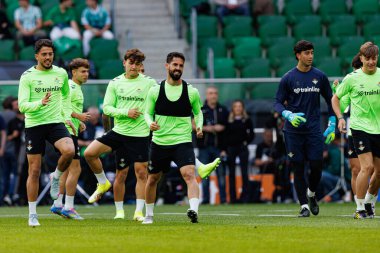 UEFA Konferans Ligi 2025 final maçından önce Real Betis Balompie ve Chelsea FC (Maciej Rogowski)