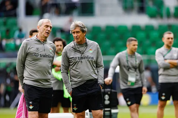 Manuel Pellegrini UEFA Konferans Ligi 2025 final maçından önce Real Betis Balompie ve Chelsea FC (Maciej Rogowski)