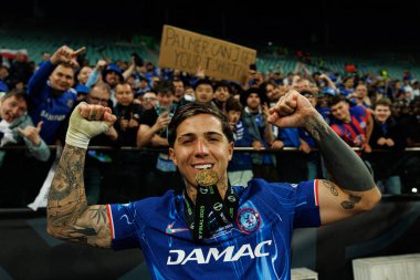 Enzo Fernandez, Real Betis Balompie ve Chelsea FC (Maciej Rogowski) arasında oynanan UEFA Konferans Ligi 2025 final maçında görüldü.)