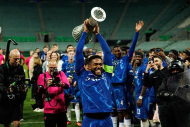 Reece James, Real Betis Balompie ve Chelsea FC (Maciej Rogowski) arasında oynanan UEFA Konferans Ligi 2025 final maçında görüldü.)