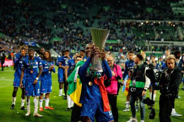 Nicolas Jackson, Real Betis Balompie ve Chelsea FC (Maciej Rogowski) arasında oynanan UEFA Konferans Ligi 2025 final maçında görüldü.)