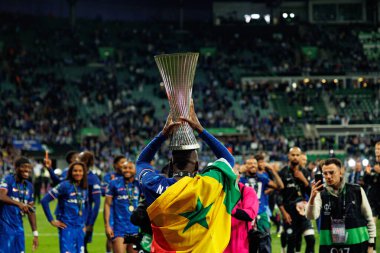 Nicolas Jackson, Real Betis Balompie ve Chelsea FC (Maciej Rogowski) arasında oynanan UEFA Konferans Ligi 2025 final maçında görüldü.)