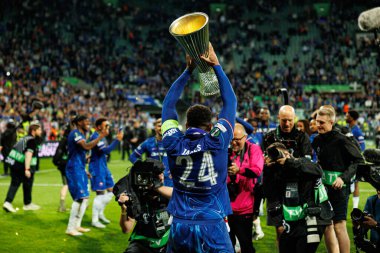 Reece James, Real Betis Balompie ve Chelsea FC (Maciej Rogowski) arasında oynanan UEFA Konferans Ligi 2025 final maçında görüldü.)