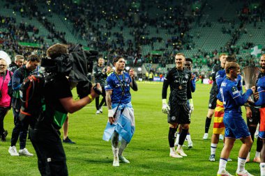 Enzo Fernandez, Real Betis Balompie ve Chelsea FC (Maciej Rogowski) arasında oynanan UEFA Konferans Ligi 2025 final maçında görüldü.)
