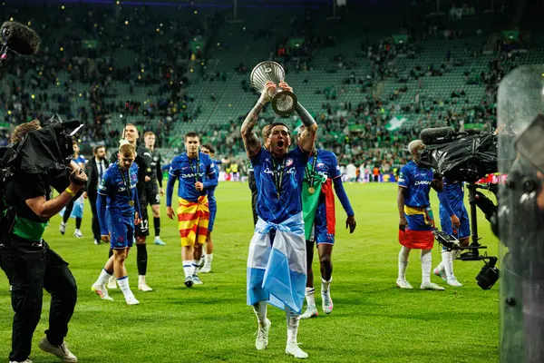 Enzo Fernandez, Real Betis Balompie ve Chelsea FC (Maciej Rogowski) arasında oynanan UEFA Konferans Ligi 2025 final maçında görüldü.)