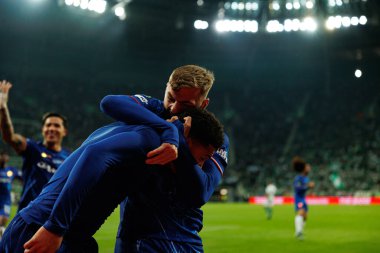 Jadon Sancho ve Kiernan Dewsbury-Hall UEFA Konferans Ligi 2025 final maçında Real Betis Balompie ve Chelsea FC (Maciej Rogowski)